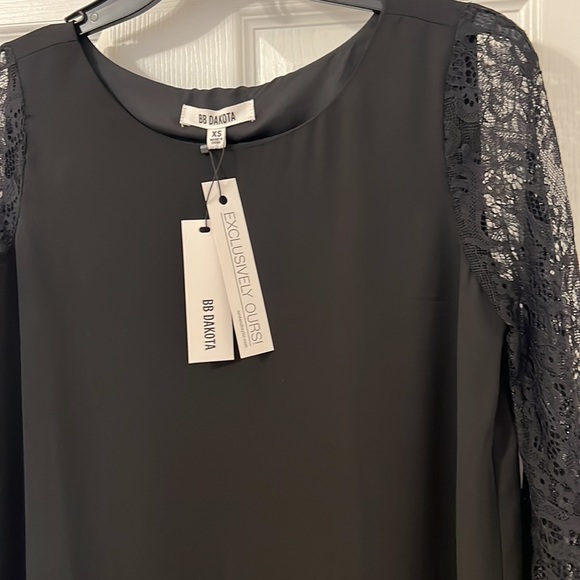 Brand New XS BB Dakota Dress - Picture 2 of 3